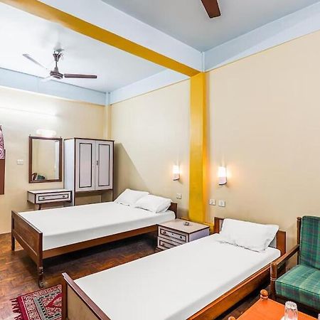 Hotel Florence Siliguri Esterno foto